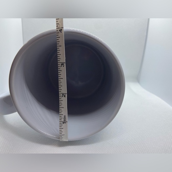 Gudetama - i don’t wanna go… - 20 oz Mug - Brand New 🍳🥚 - Picture 2 of 6